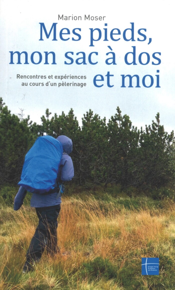 Mes pieds, mon sac à dos et moi